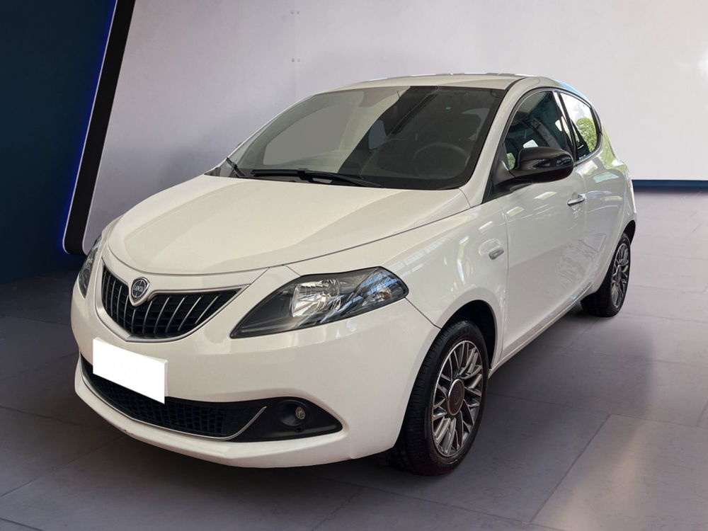 Lancia Ypsilon usata a Torino (3)