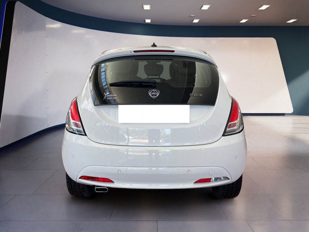 Lancia Ypsilon usata a Torino (5)