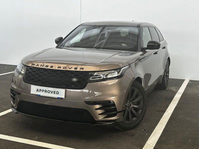 Land Rover Range Rover Velar 3.0D V6 300 CV R-Dynamic SE  del 2019 usata a Milano