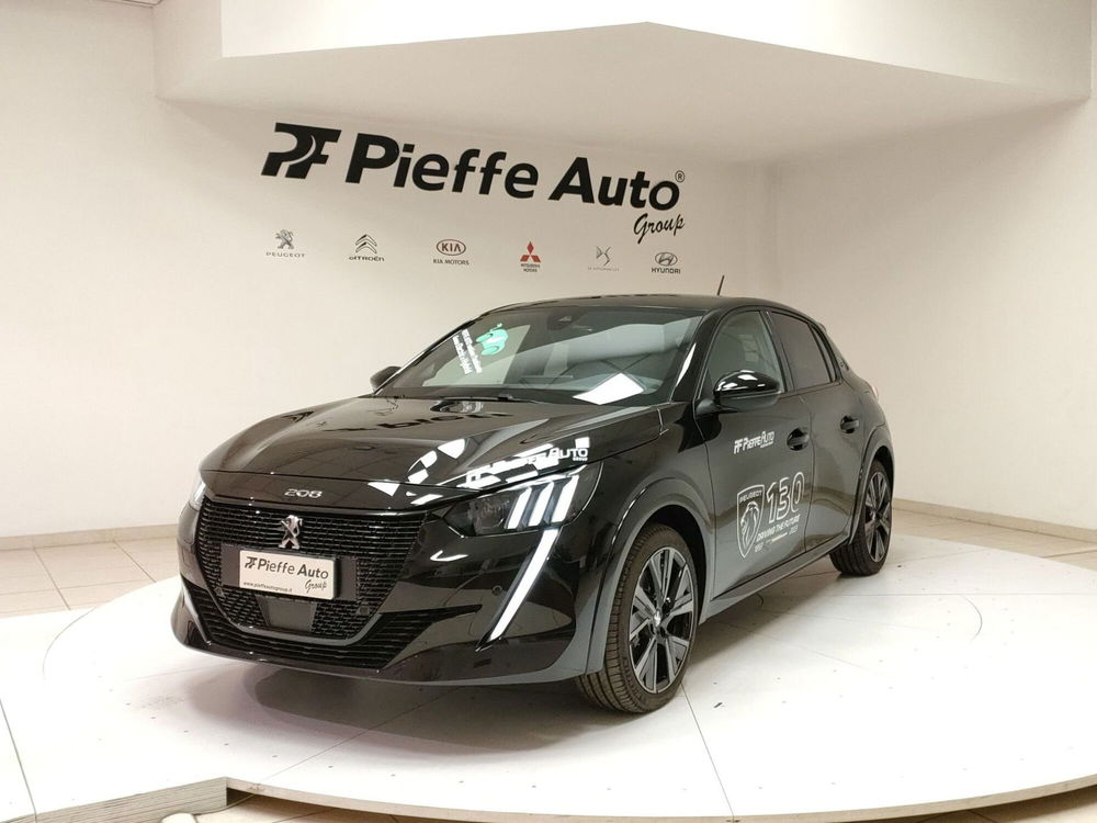 Peugeot 208 nuova a Ascoli Piceno