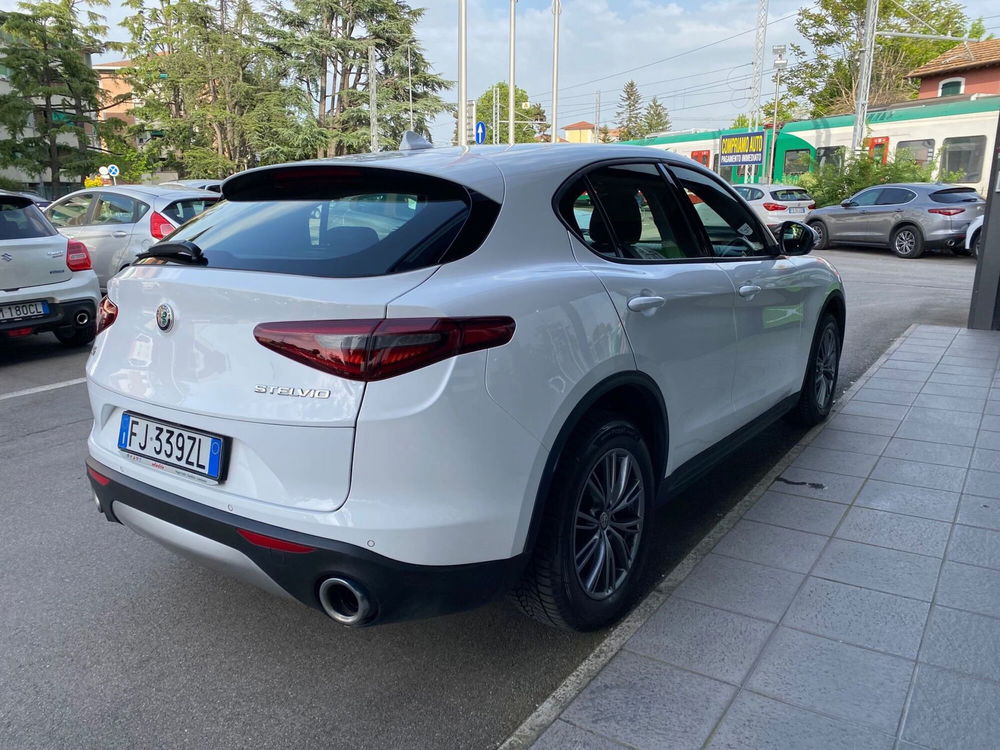 Alfa Romeo Stelvio usata a Reggio Emilia (5)