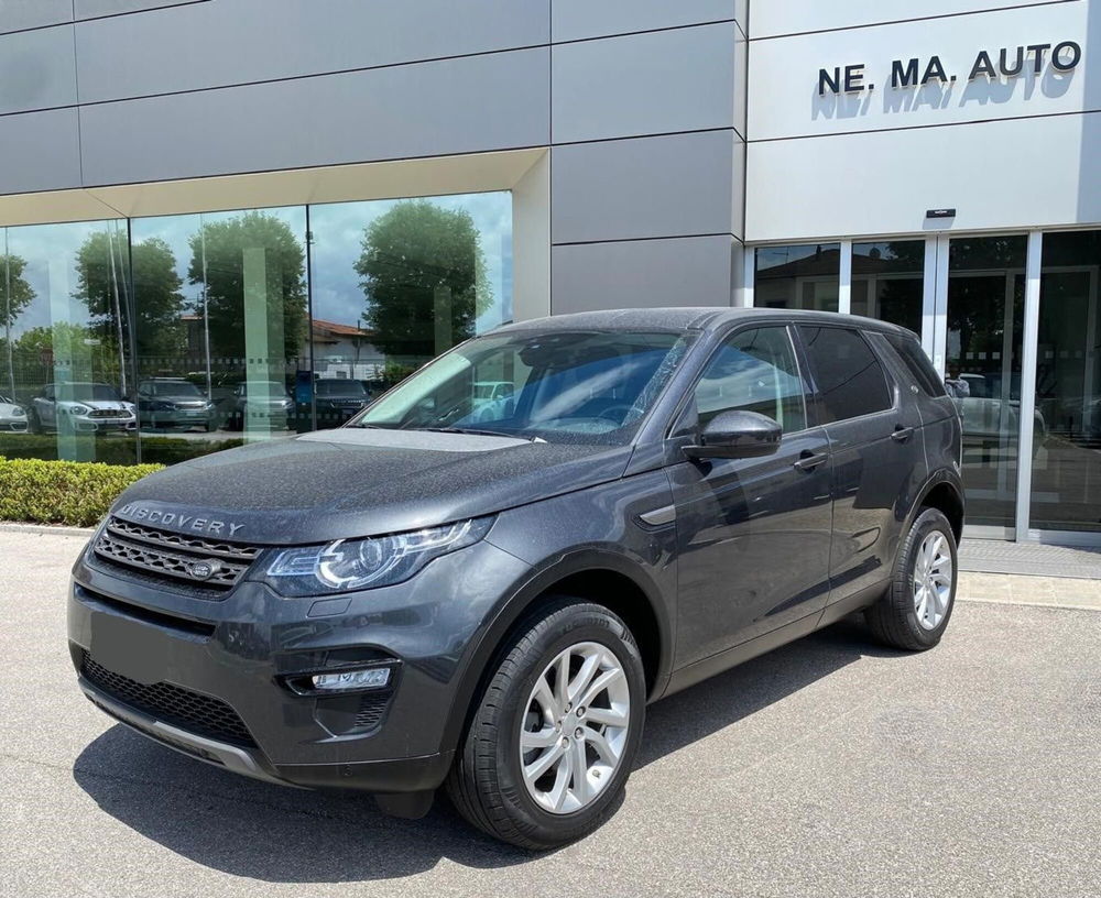 Land Rover Discovery Sport usata a Pisa