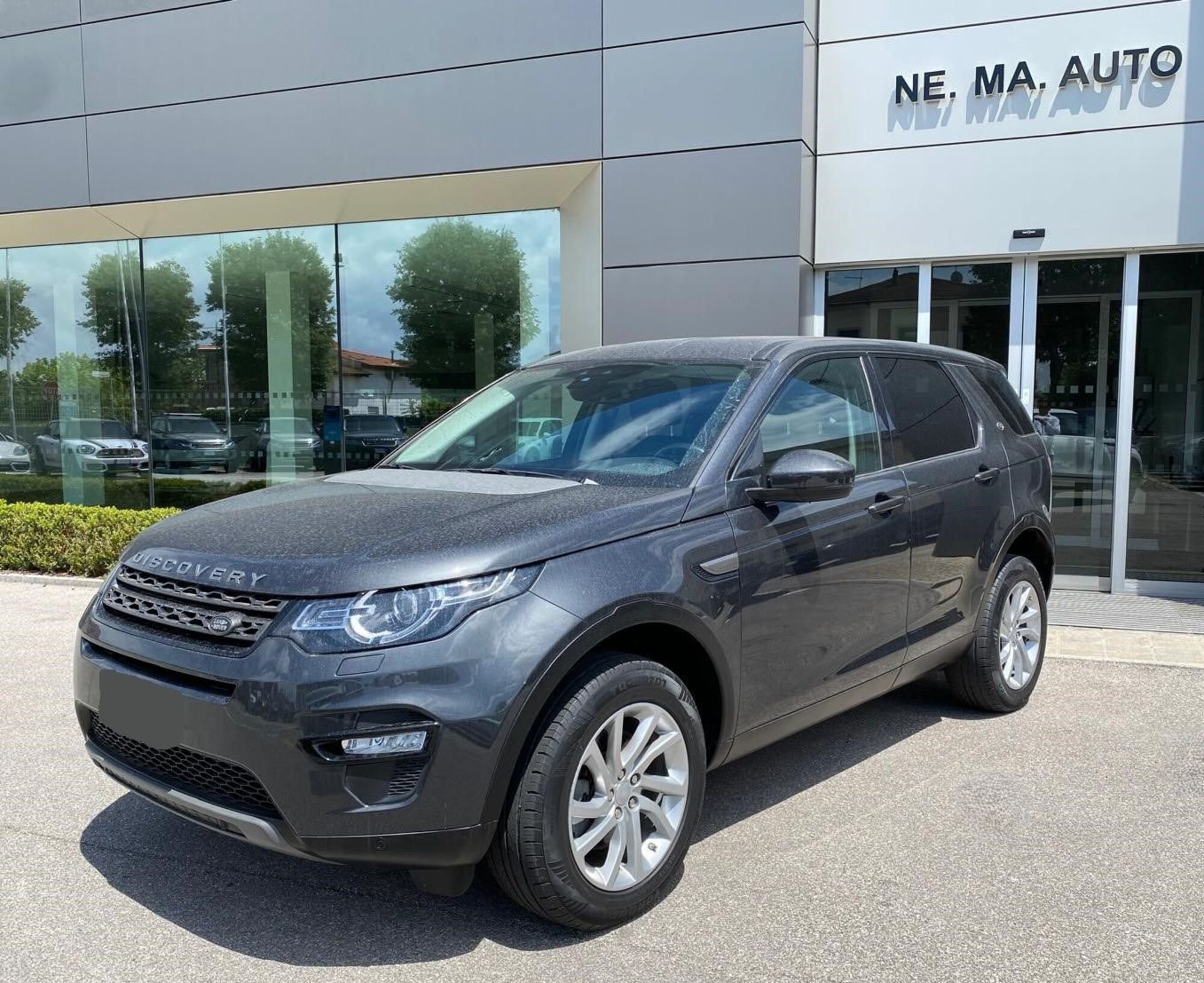 Land Rover Discovery Sport 2.0 TD4 150 CV SE  del 2019 usata a Pontedera