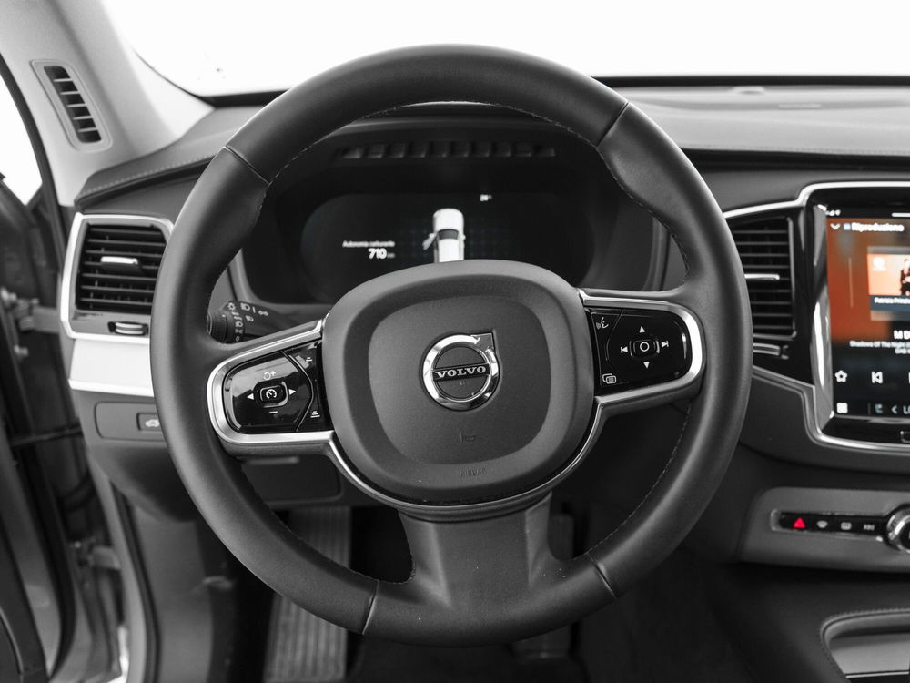 Volvo XC90 usata a Prato (7)