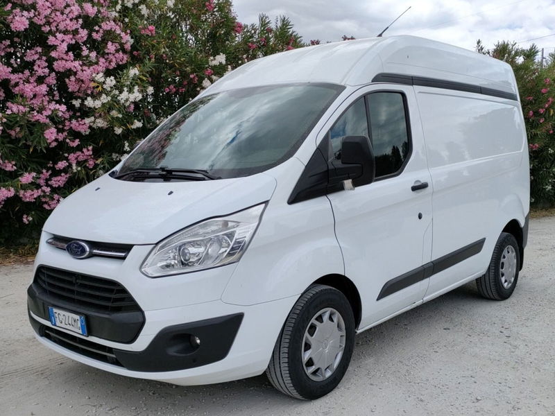 Ford Transit Custom Furgone 270 2.0 TDCi 130 PC-DC Furgone Titanium  del 2016 usata a Roma