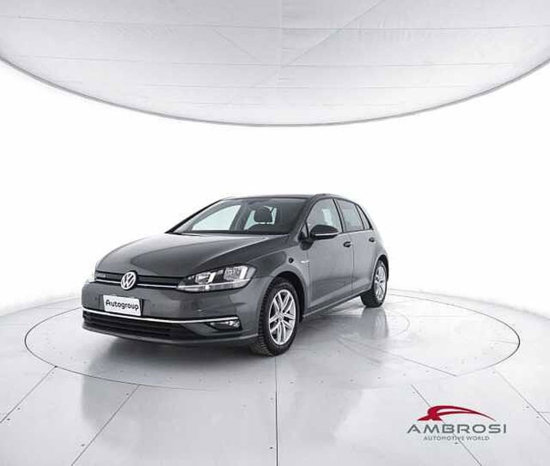 Volkswagen Golf 1.5 TGI DSG 5p. Highline BlueMotion Technology del 2020 usata a Viterbo