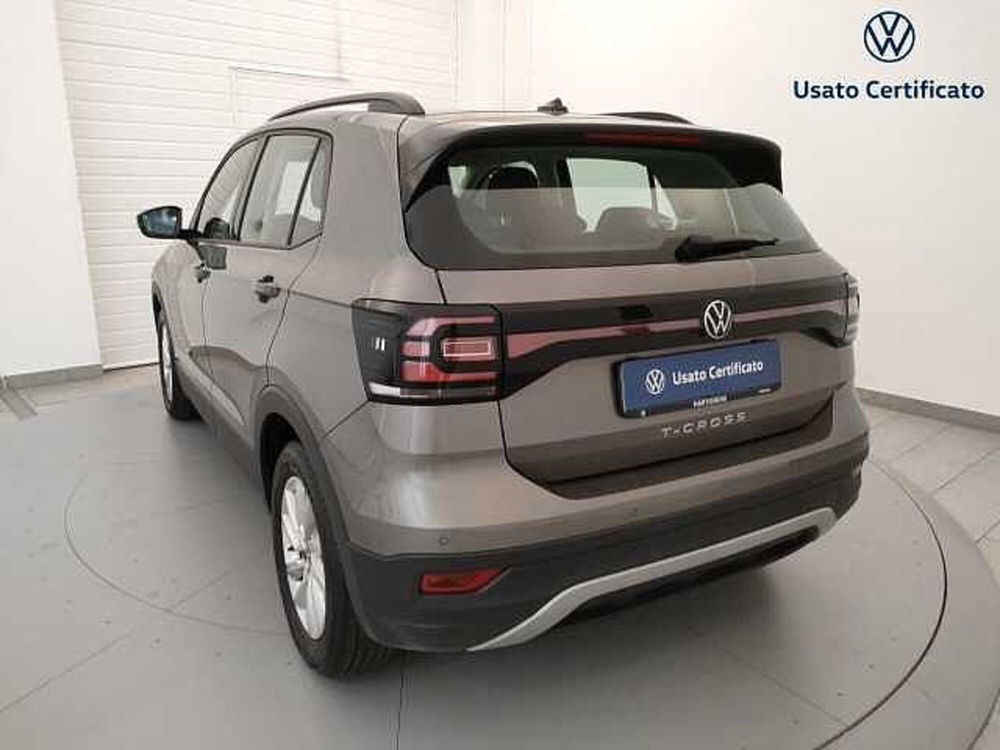 Volkswagen T-Cross usata a Varese (8)