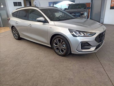 Ford Focus Station Wagon 1.0t ecoboost h ST-Line 125cv nuova a Trezzano sul Naviglio