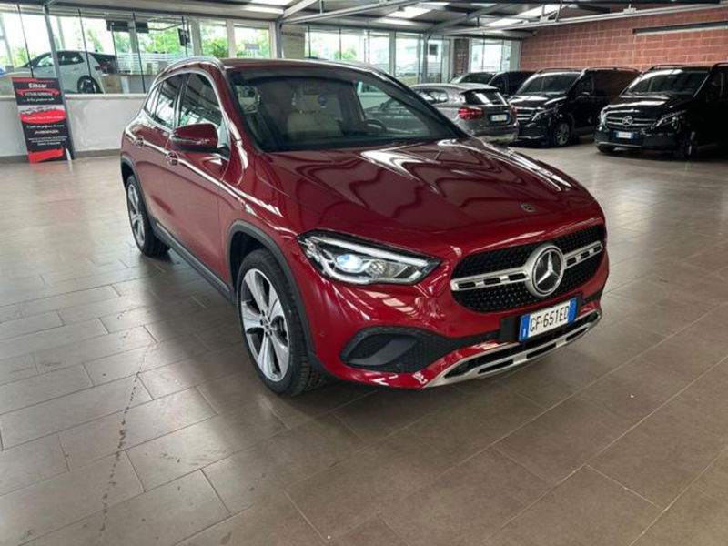 Mercedes-Benz GLA SUV 200 Automatic Sport Plus del 2021 usata a Magenta