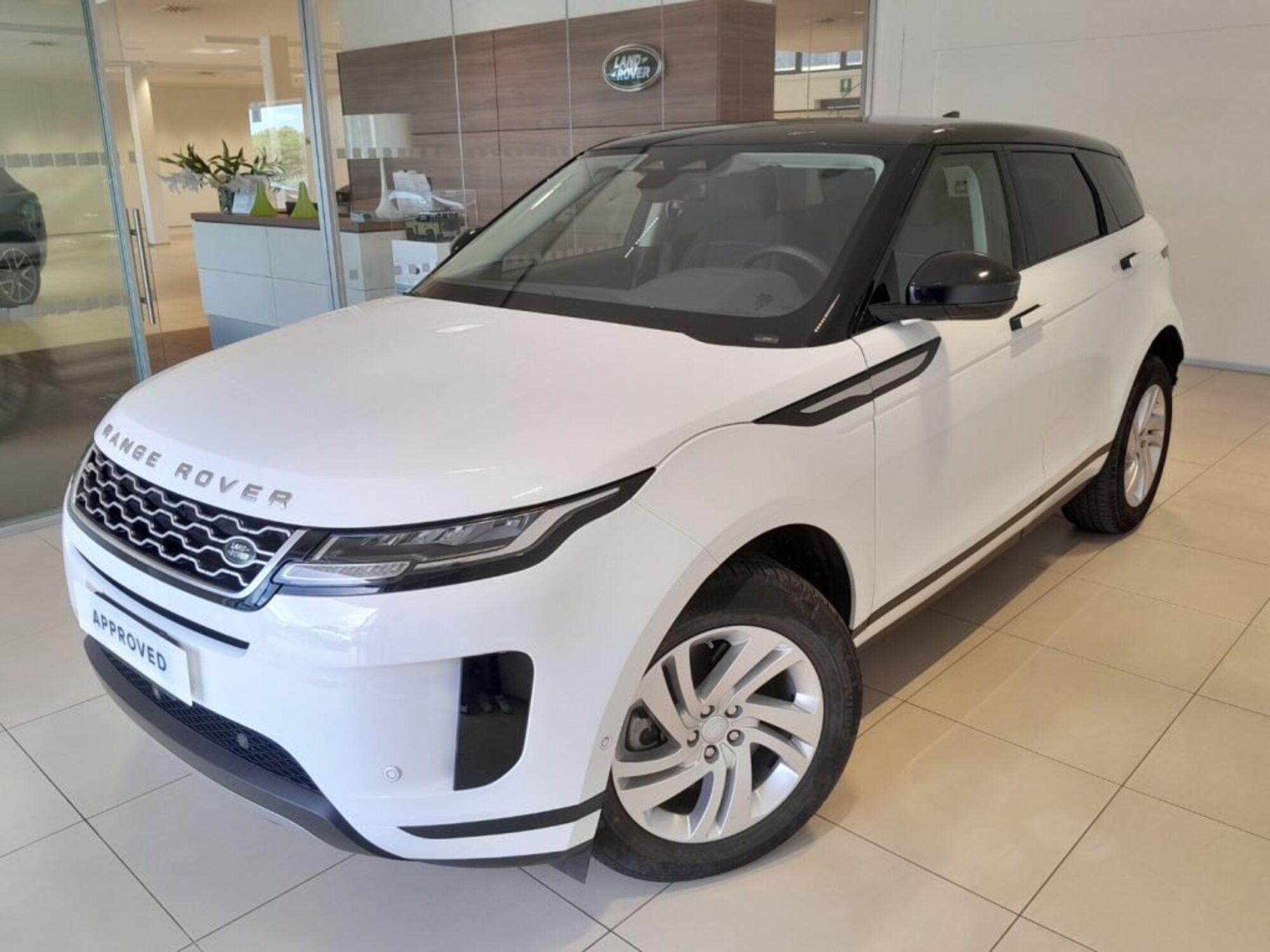 Land Rover Range Rover Evoque 2.0D I4 163 CV  del 2021 usata a Agliana