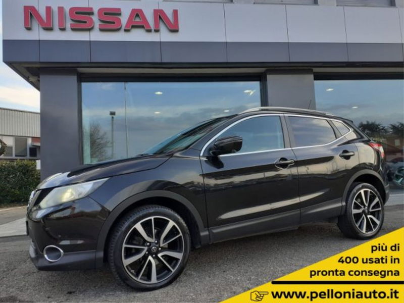 Nissan Qashqai 1.6 dCi 4WD Tekna  del 2014 usata a Modena