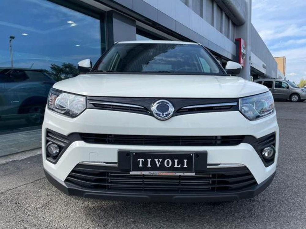 Ssangyong Tivoli nuova a Modena (2)