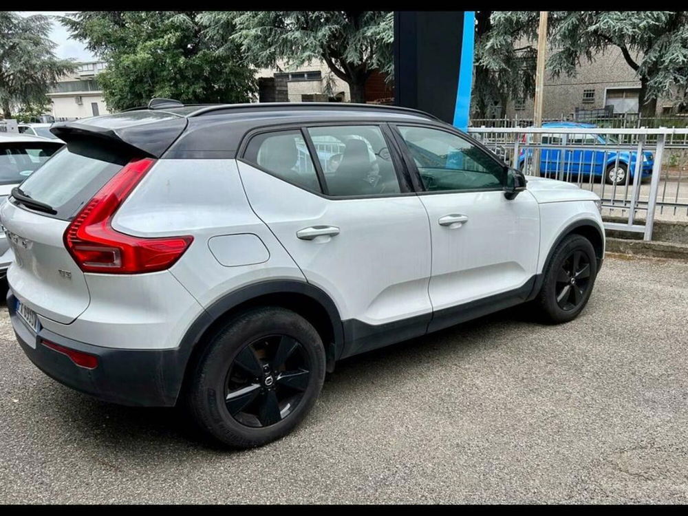 Volvo XC40 usata a Torino (3)