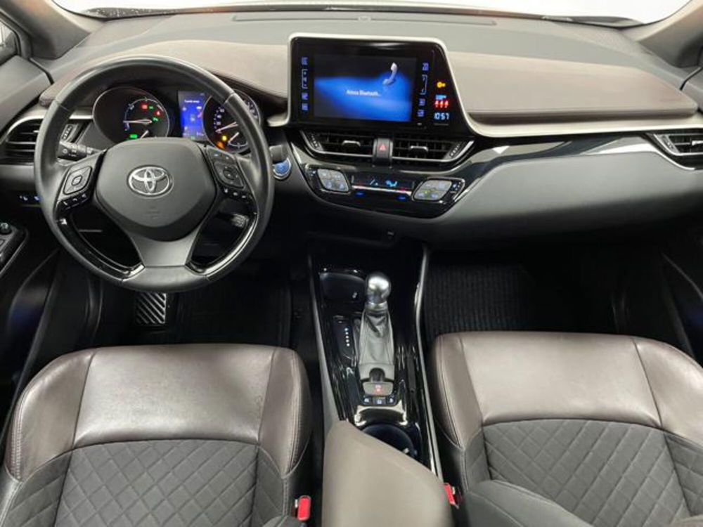 Toyota Toyota C-HR usata a Como (4)