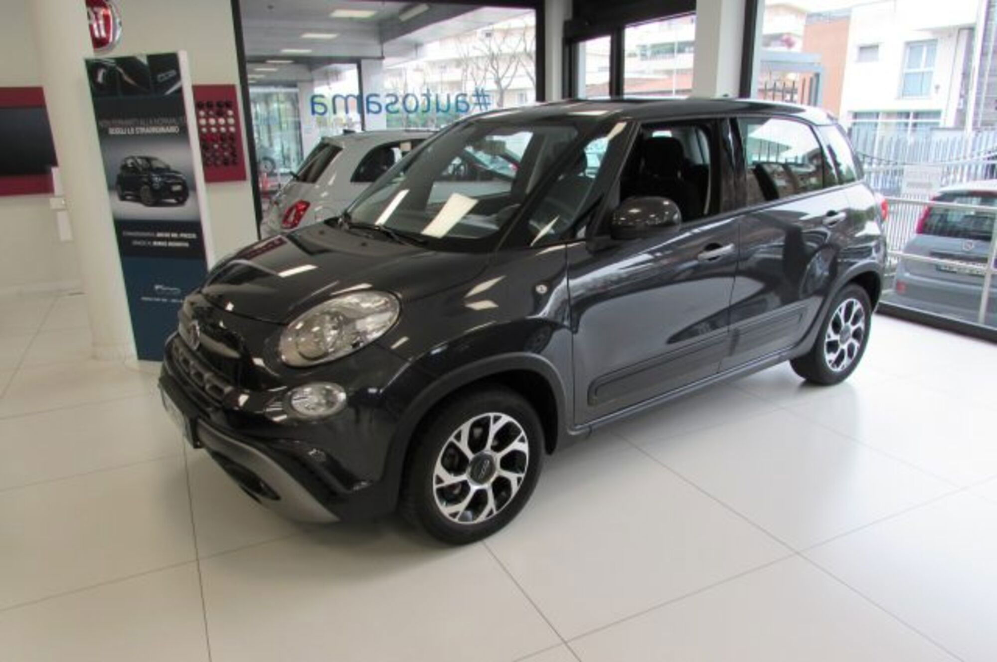 Fiat 500L 1.4 95 CV S&amp;S Connect del 2021 usata a Rho