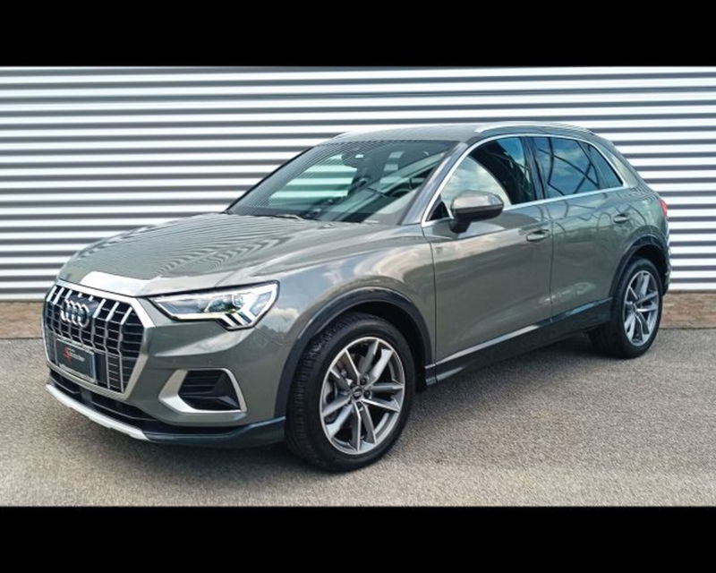 Audi Q3 40 2.0 tfsi Business Advanced quattro s-tronic del 2019 usata a Conegliano