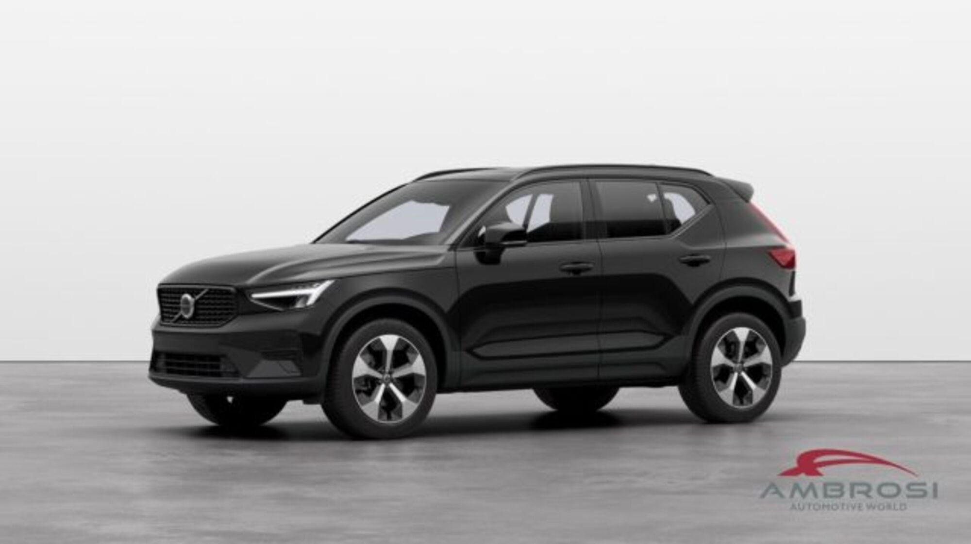 Volvo XC40 2.0 b3 Ultra Dark auto nuova a Corciano