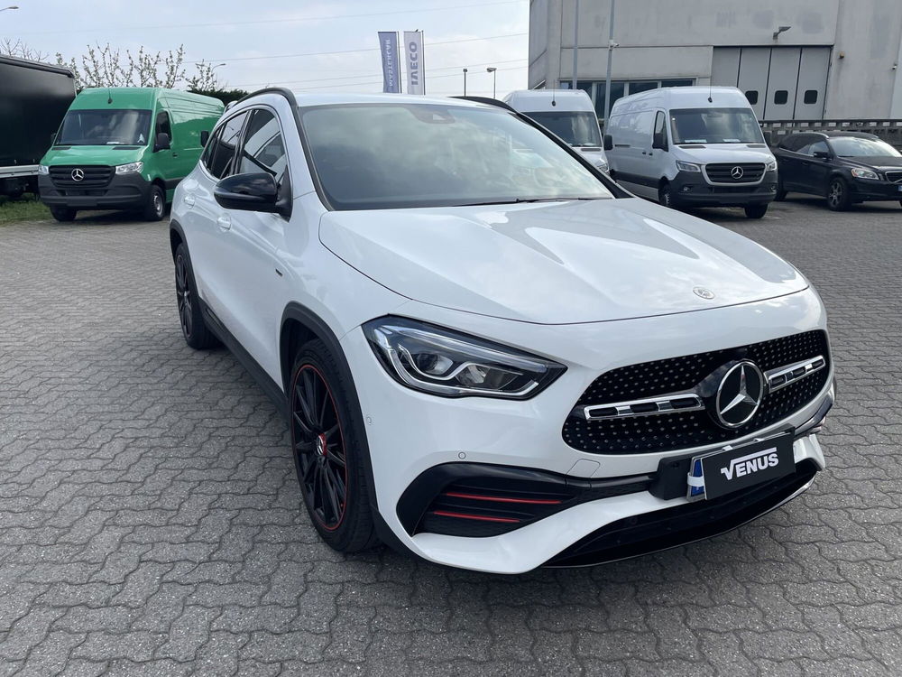 Mercedes-Benz GLA SUV usata a Monza e Brianza (18)