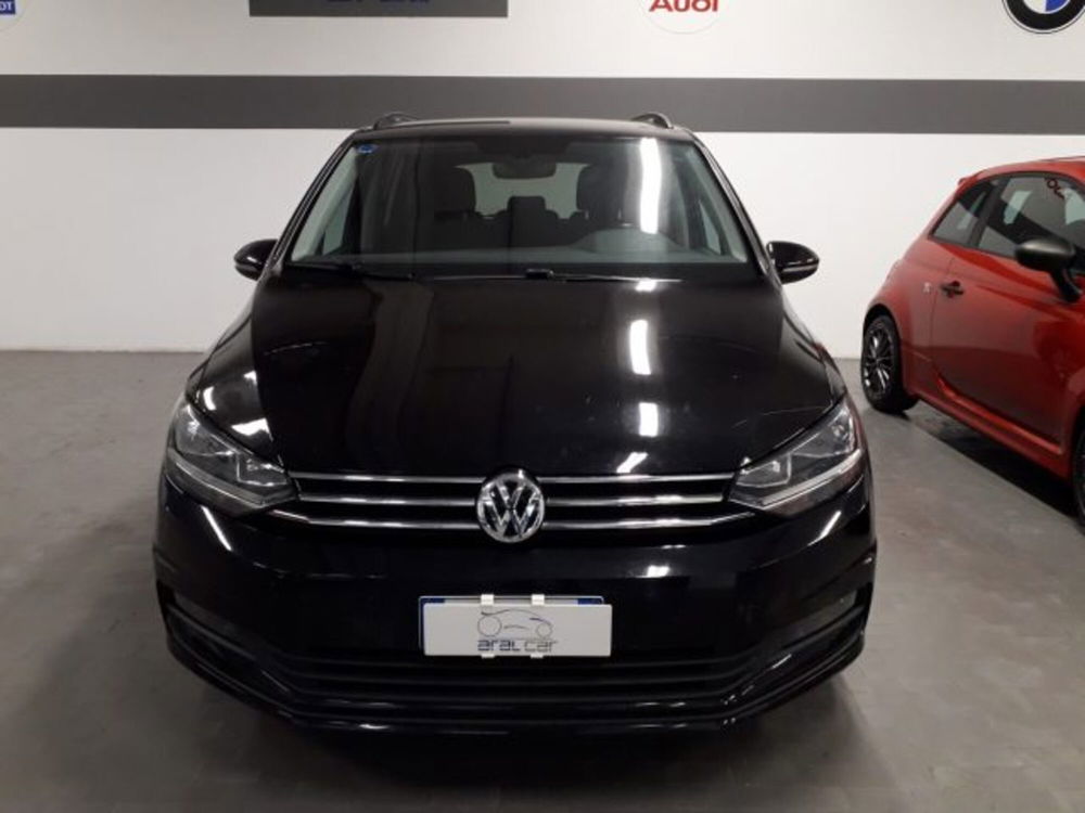 Volkswagen Touran usata a Torino (2)