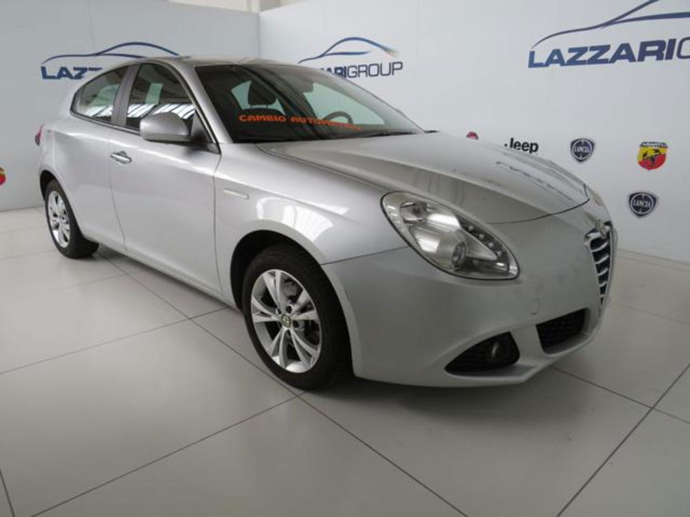 Alfa Romeo Giulietta usata a Lodi (5)