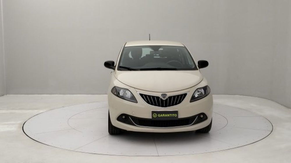 Lancia Ypsilon usata a Torino (8)