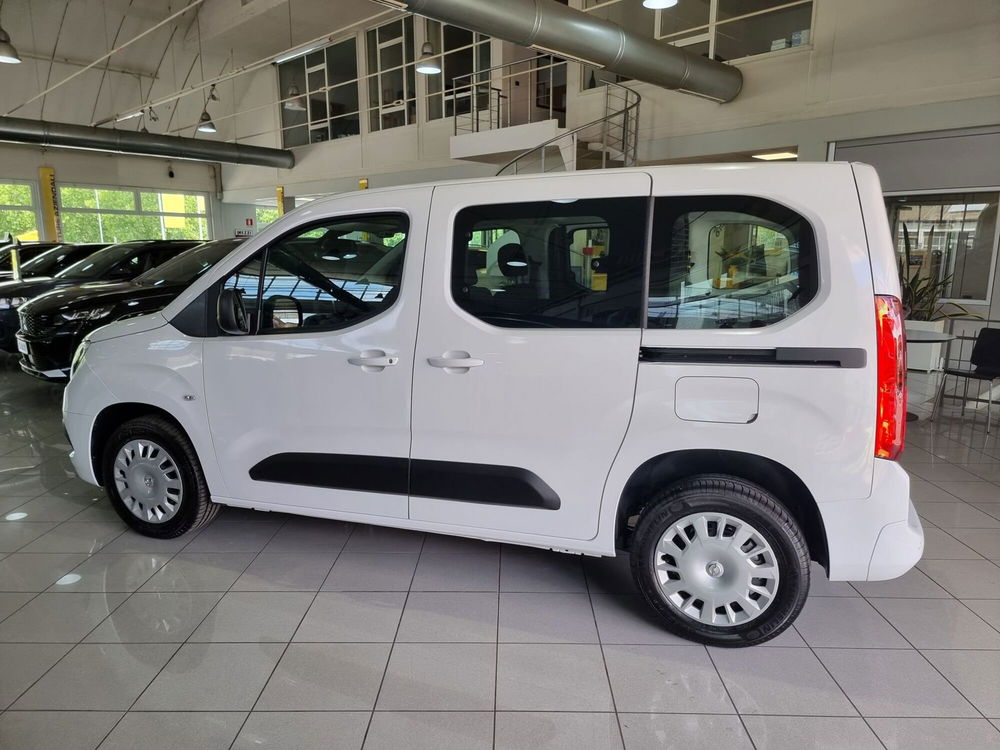 Opel Combo Life nuova a Prato (2)