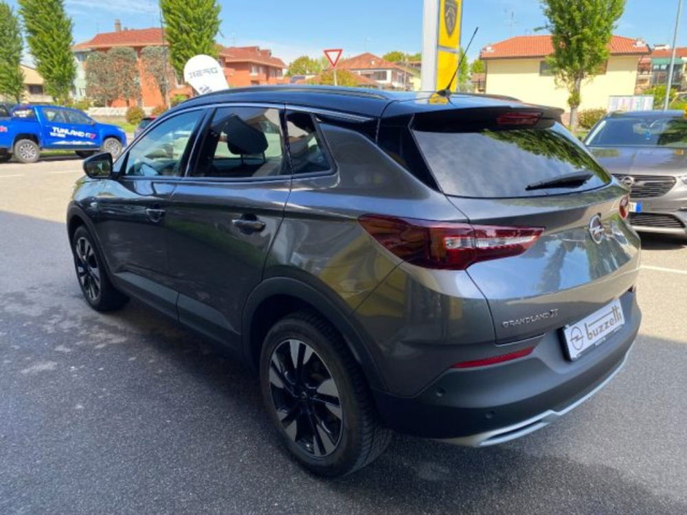 Opel Grandland X usata a Milano (6)