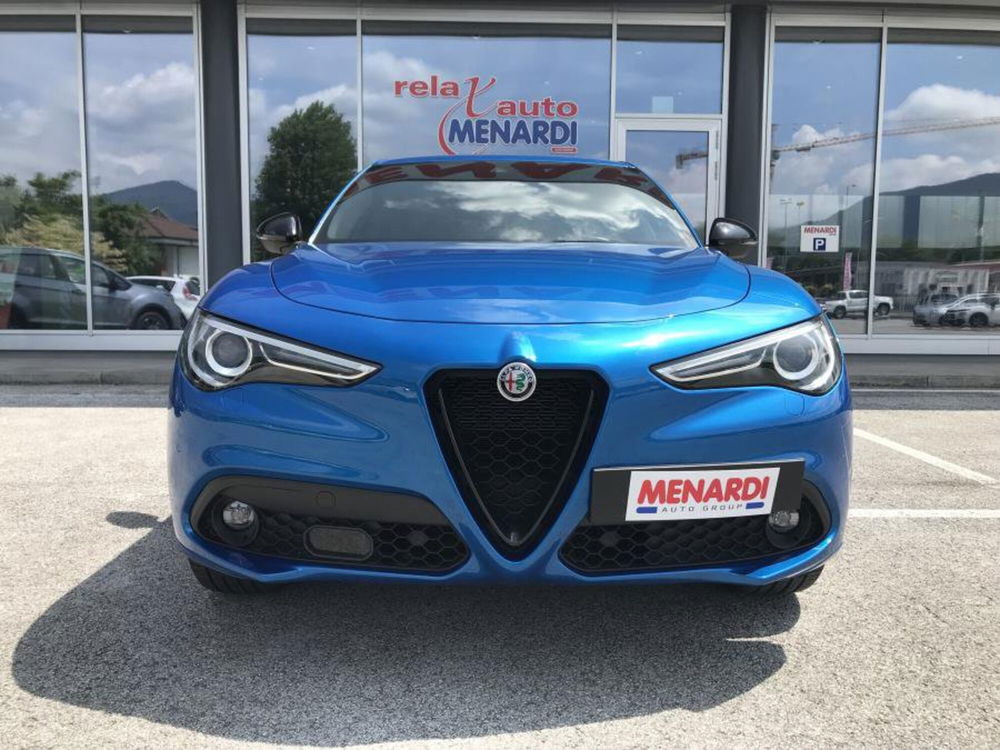 Alfa Romeo Stelvio usata a Cuneo (5)