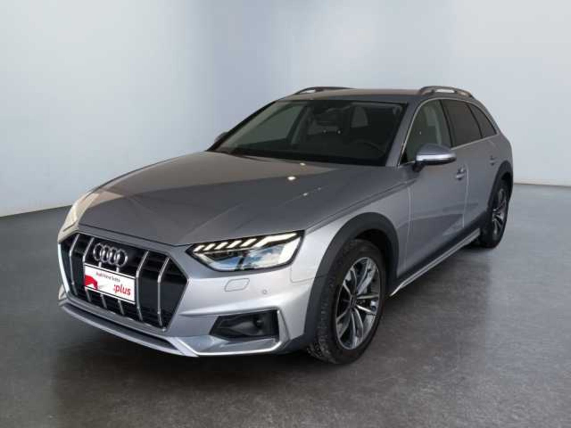 Audi A4 Allroad 45 TFSI 265 CV S tronic  del 2023 usata a Lucca