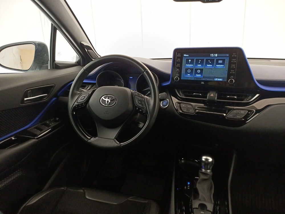 Toyota Toyota C-HR usata a Bari (9)