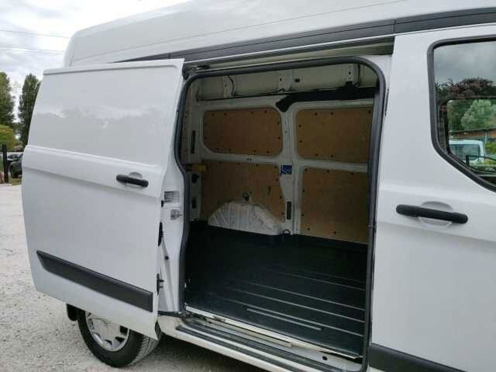 Ford Transit Custom Furgone usata a Roma (8)