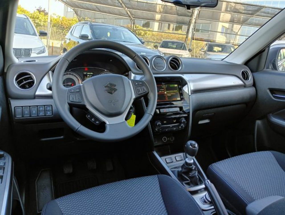 Suzuki Vitara nuova a Brescia (6)