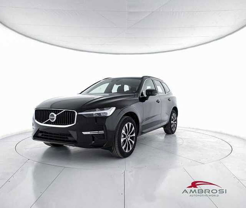 Volvo XC60 nuova a Perugia