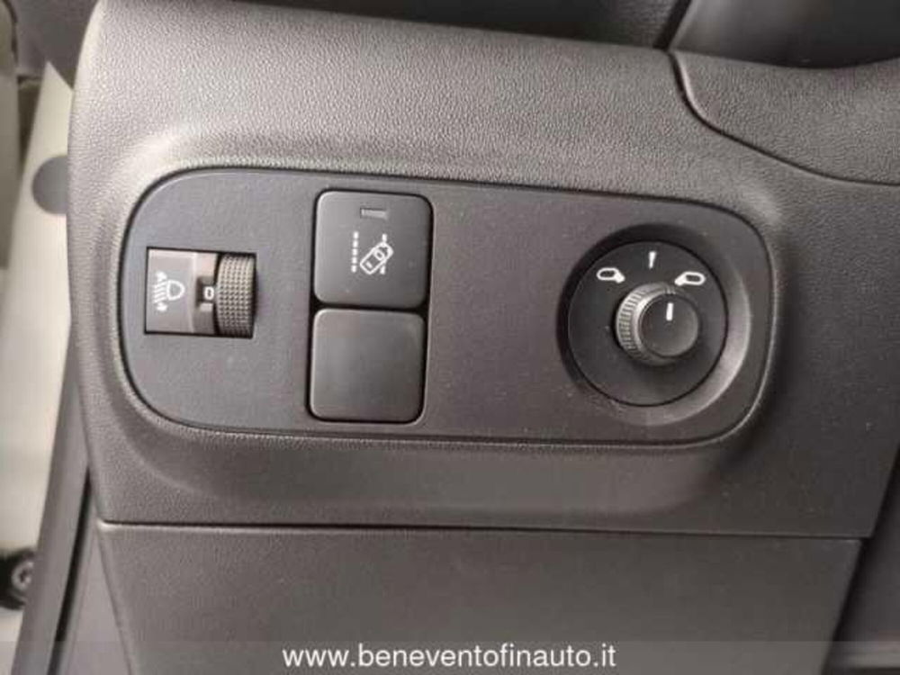 Citroen C3 usata a Avellino (13)