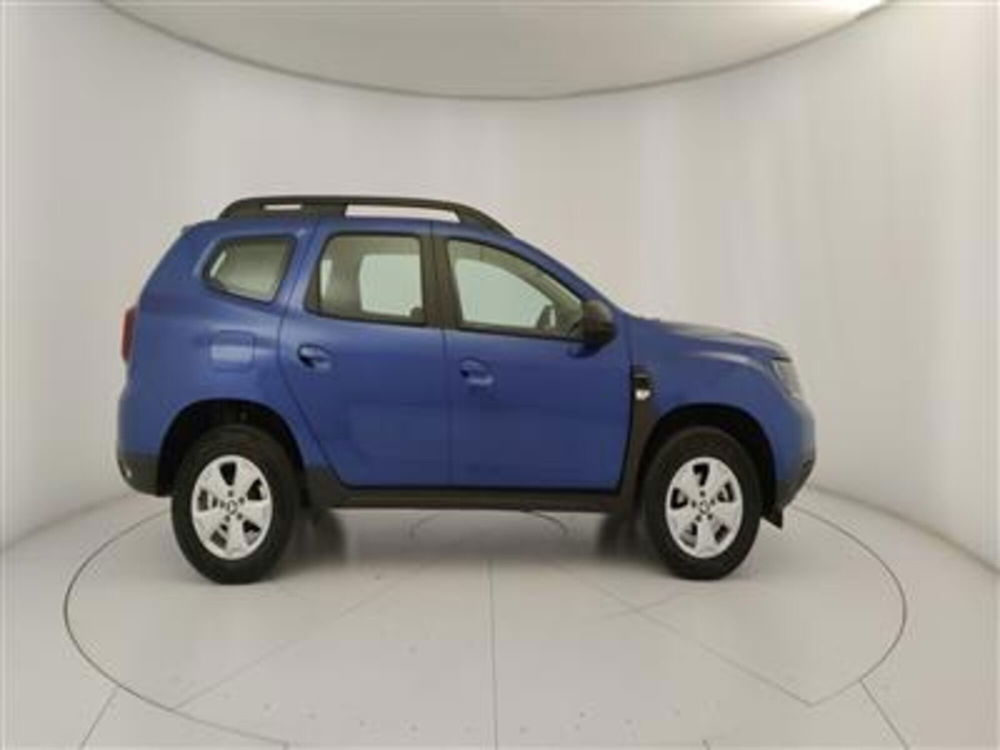 Dacia Duster usata a Bari (9)