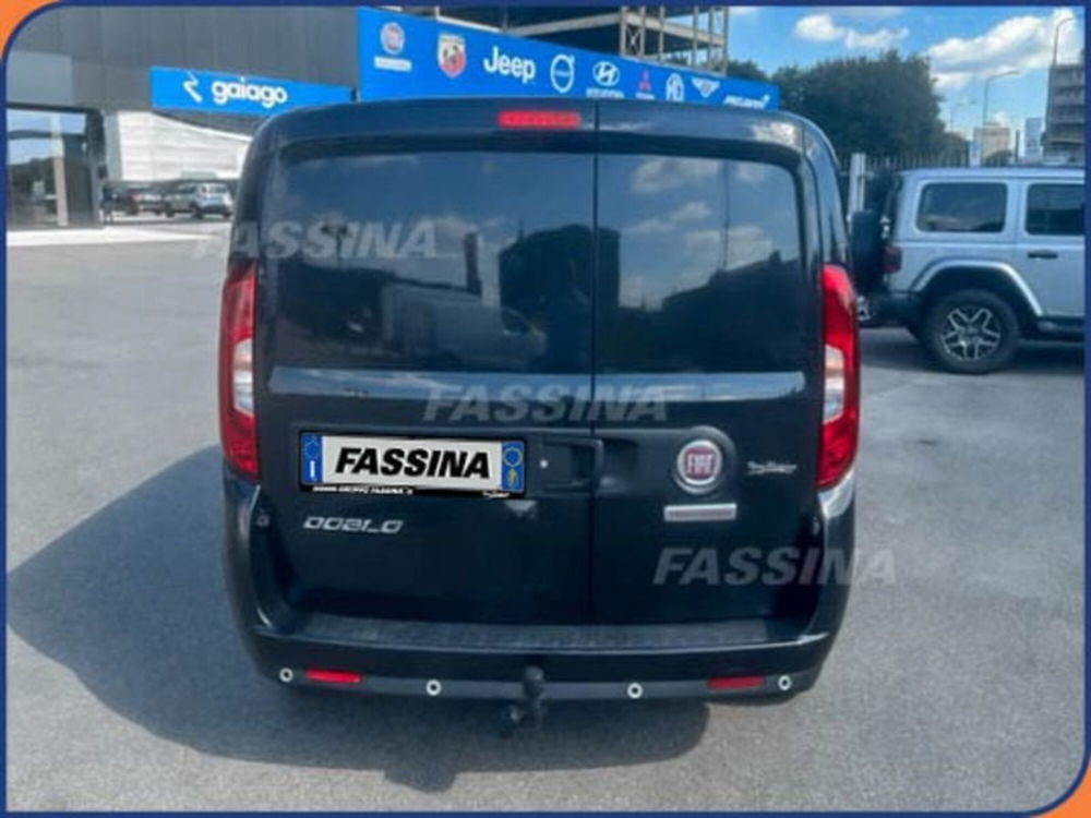 Fiat Doblò Furgone usata a Milano (5)