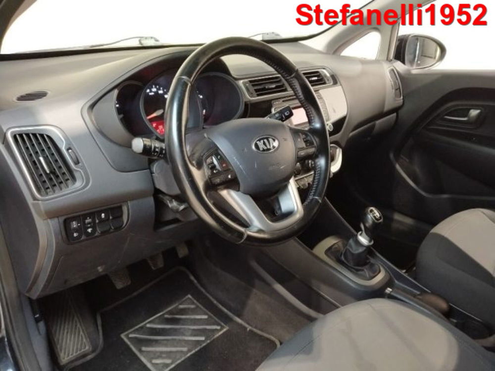 Kia Rio usata a Bologna (11)