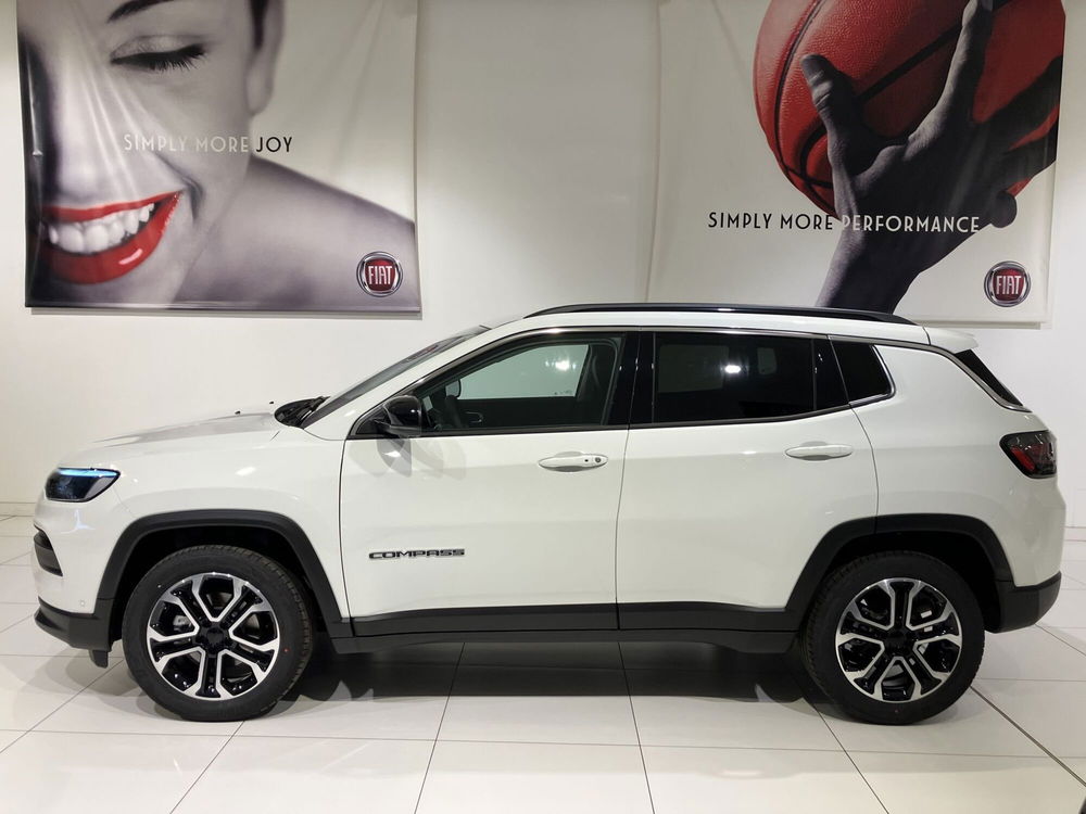 Jeep Compass nuova a Parma (4)