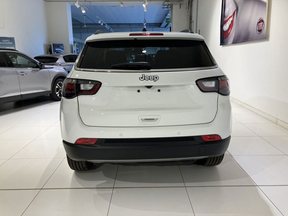 Jeep Compass nuova a Parma (5)