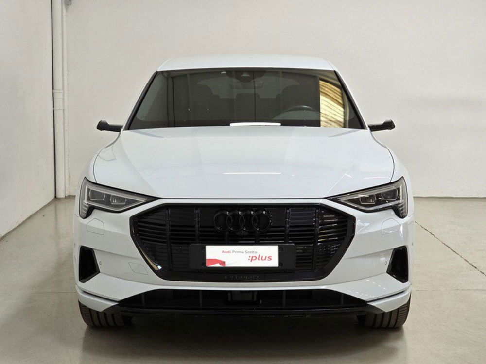 Audi e-tron usata a Alessandria (2)