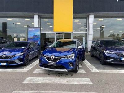 Renault Captur Plug-in Hybrid E-Tech 160 CV Intens  del 2020 usata a San Martino Siccomario