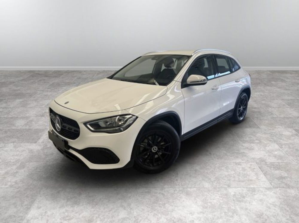 Mercedes-Benz GLA SUV usata a Modena (16)