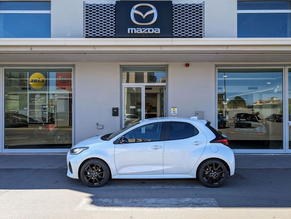 Mazda Mazda2 Hybrid nuova a Napoli