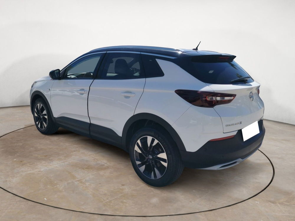 Opel Grandland X usata a Taranto (2)