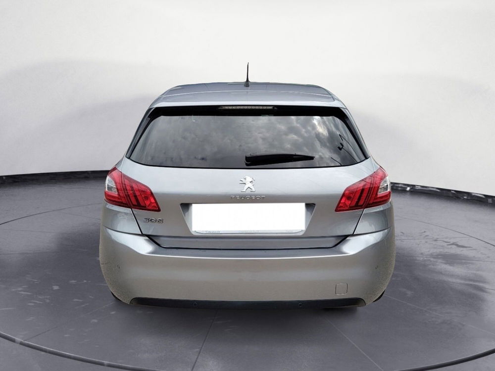 Peugeot 308 usata a Parma (4)