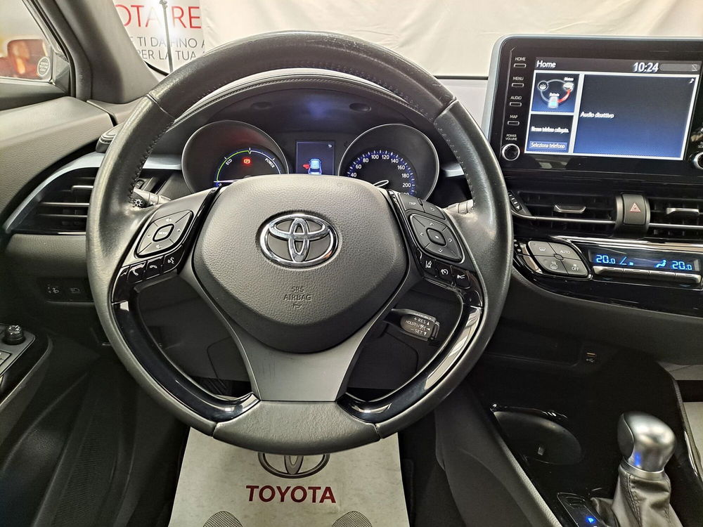 Toyota Toyota C-HR usata a Roma (14)