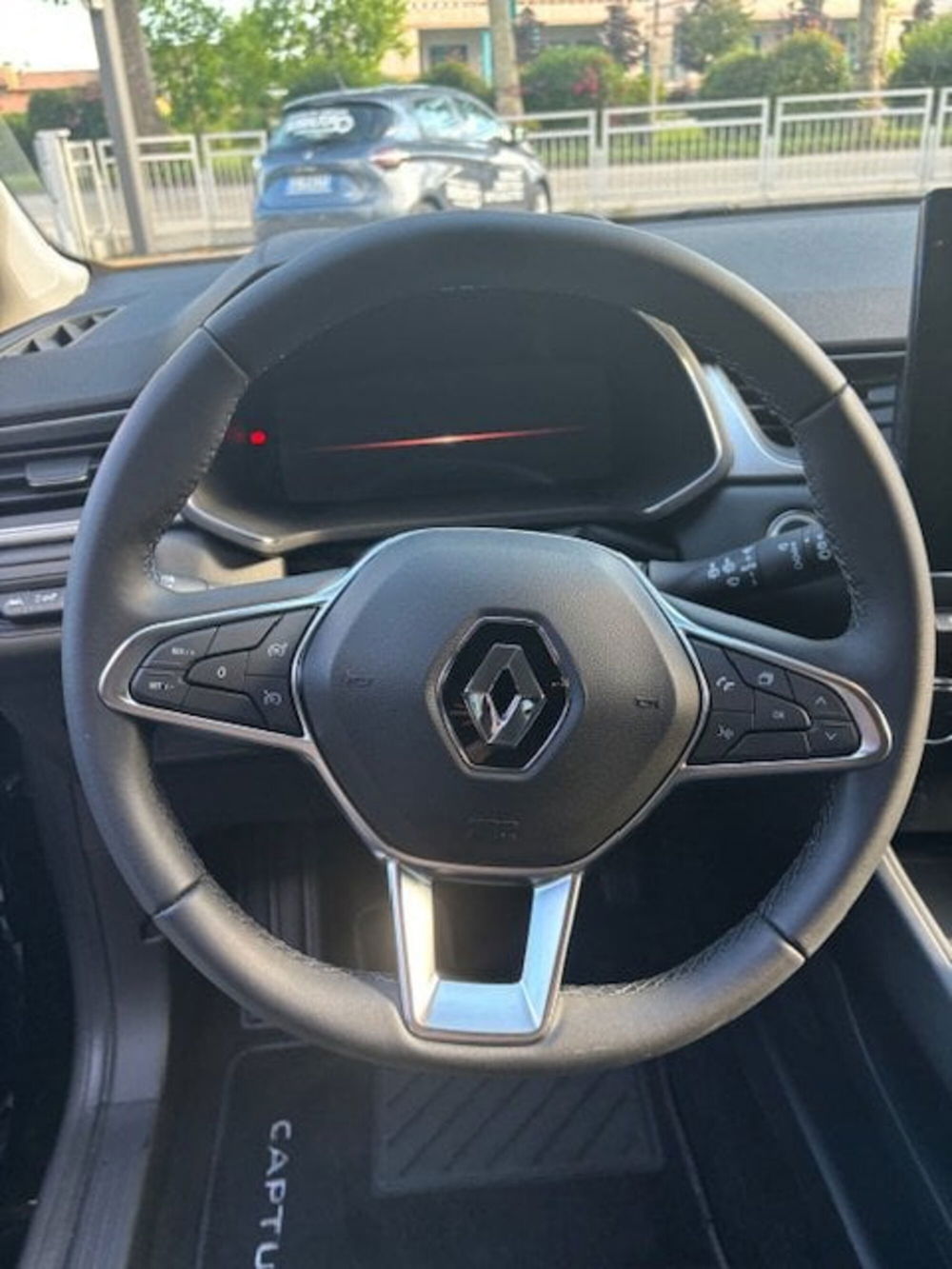 Renault Captur nuova a Treviso (11)