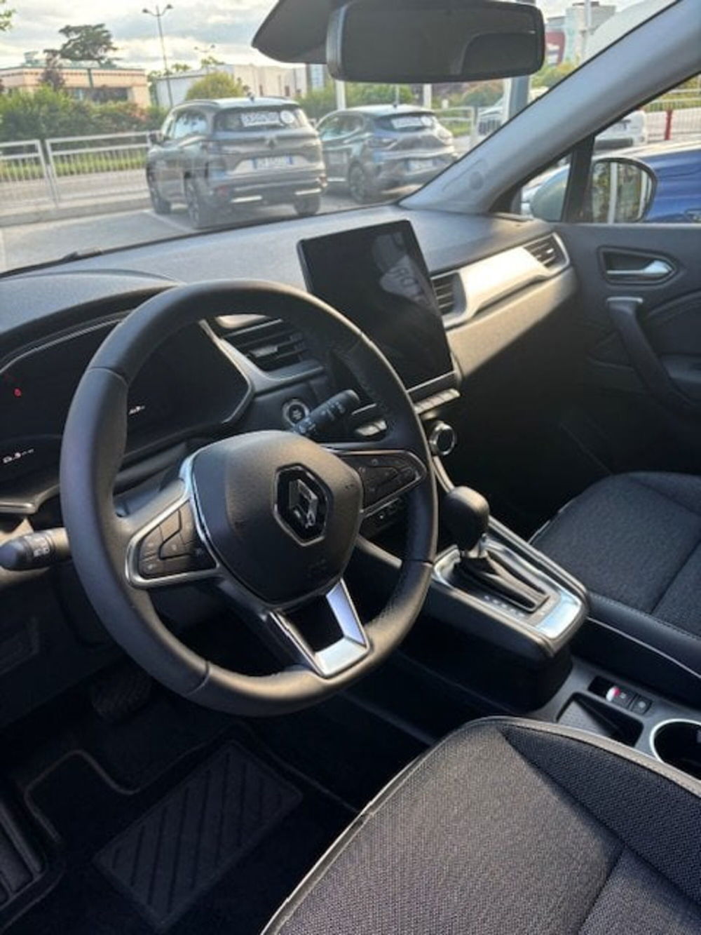 Renault Captur nuova a Treviso (12)