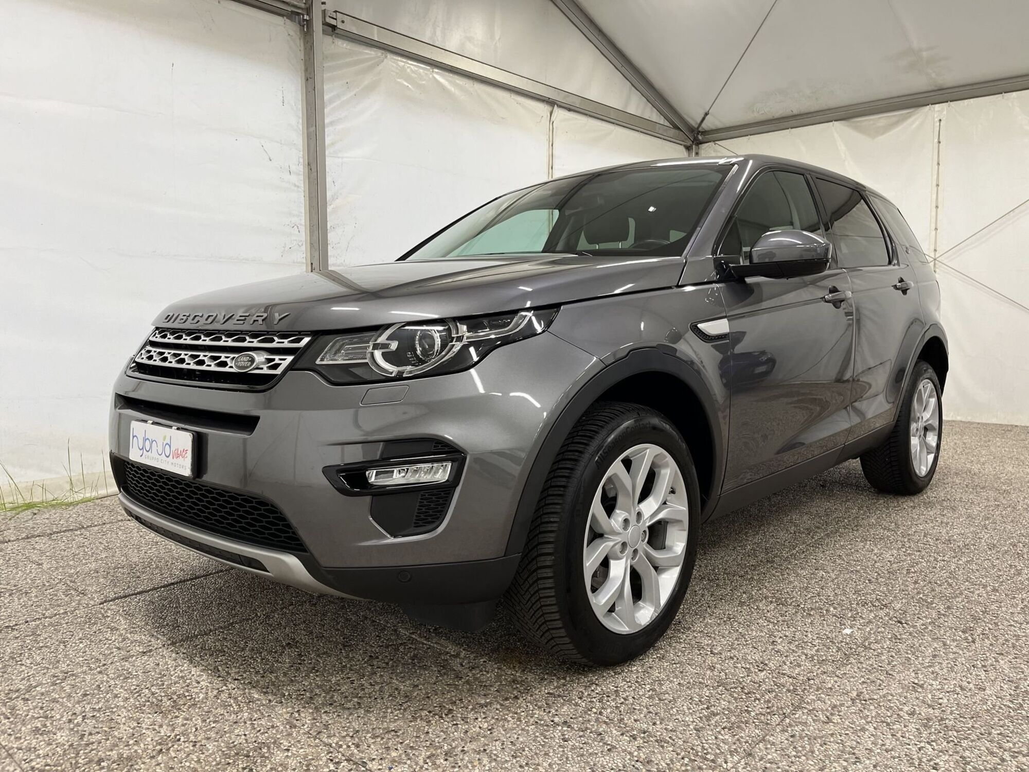 Land Rover Discovery Sport 2.0 TD4 180 CV HSE  del 2017 usata a Monza