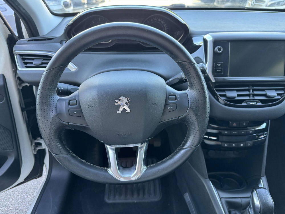 Peugeot 208 usata a Pistoia (13)